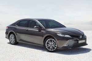 Nuevo Toyota Camry Hybrid, la berlina americana vuelve a Europa