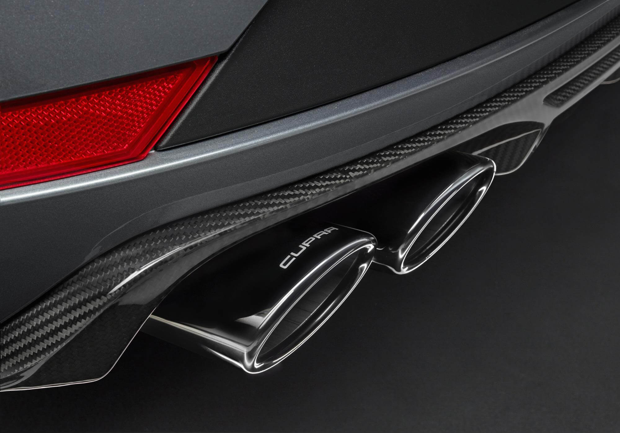 SEAT Leon ST CUPRA R: difusor