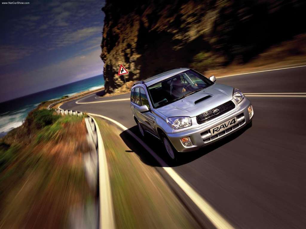 Toyota RAV4 2003.