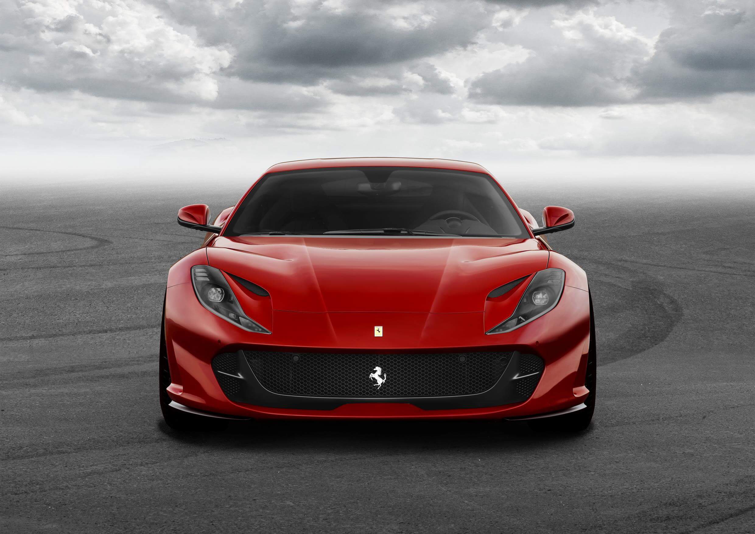 Ferrari 812 Superfast: frontal