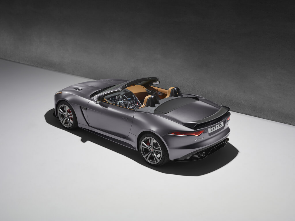 Jaguar F-Type SVR Convertible: trasera