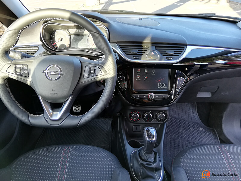 Opel Corsa GSi: interior