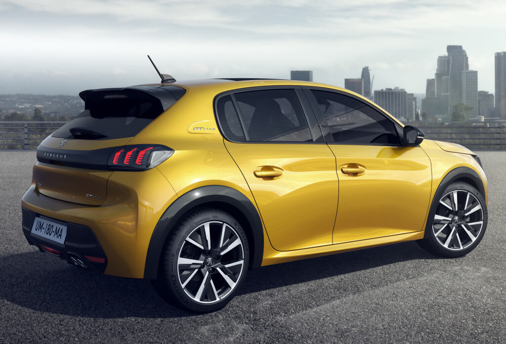 Peugeot 208 GT-Line 2019: vista posterior.