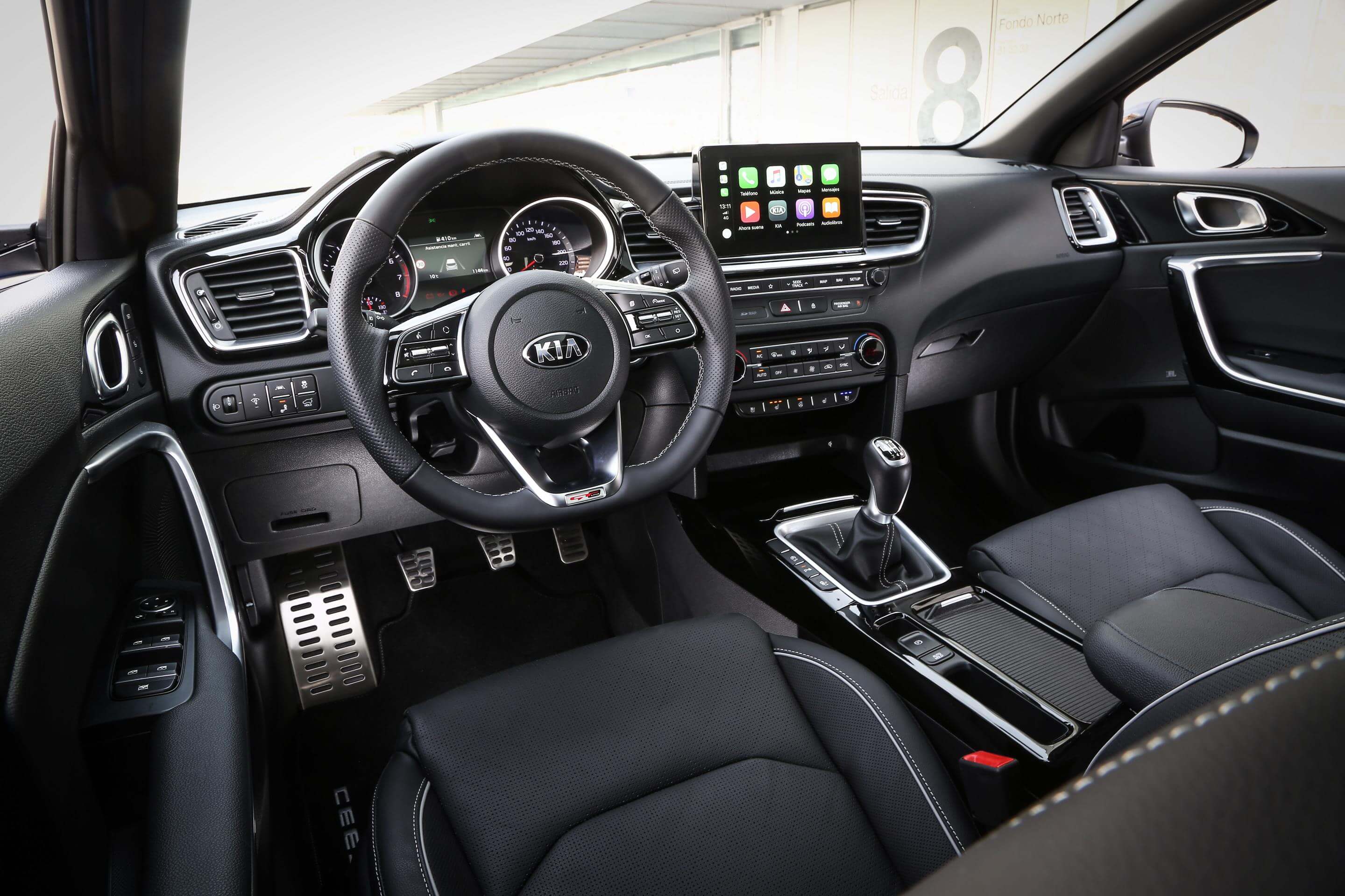 Kia Ceed Tourer: interior