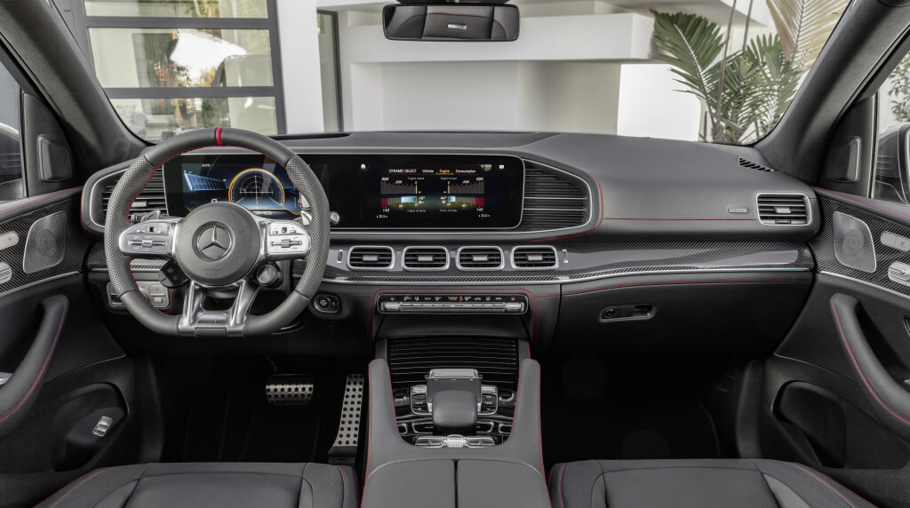 Mercedes-AMG GLE 53 4MATIC+: interior.