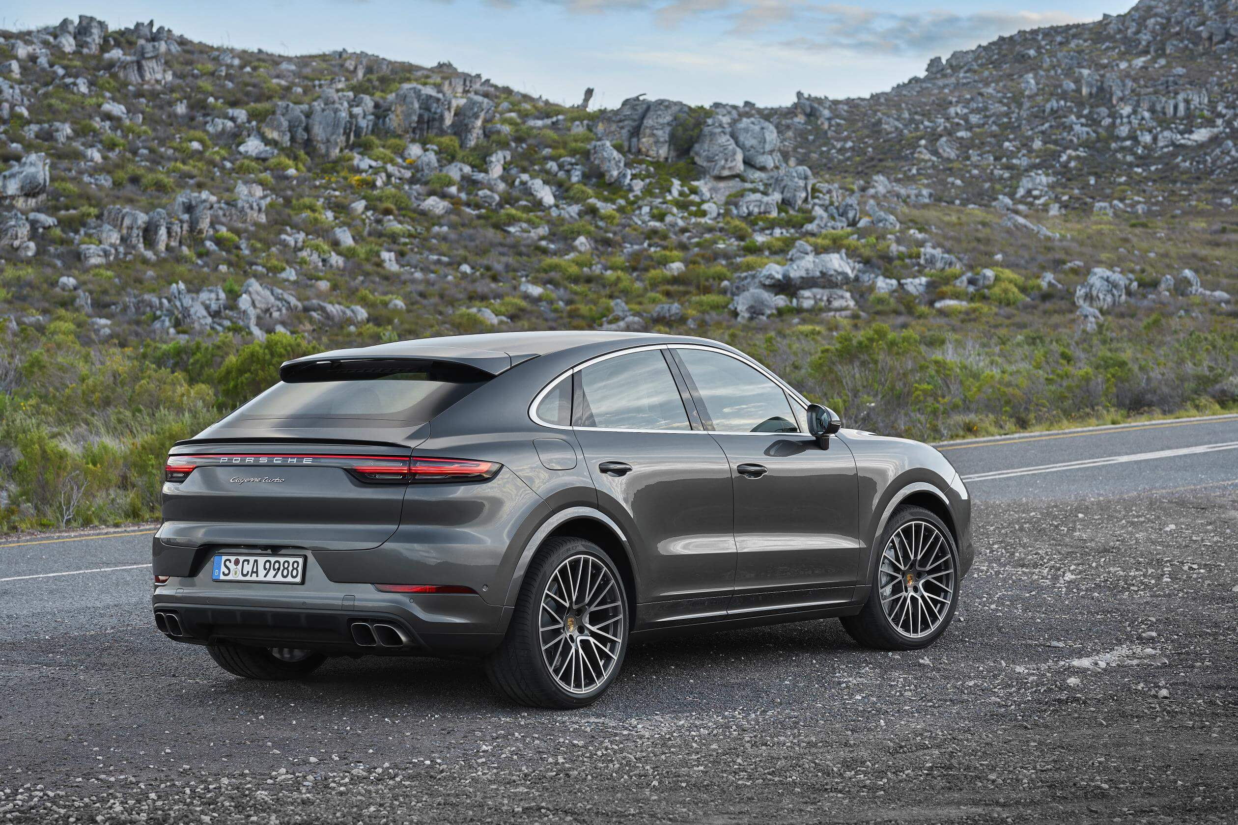 Porsche Cayenne Coupé: trasera