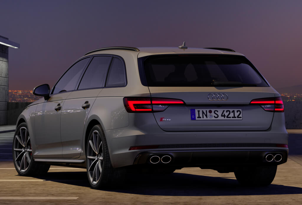 Audi S4 Avant TDI: zaga.