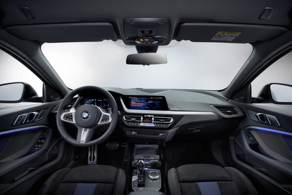 BMW Serie 1 2019: interior.