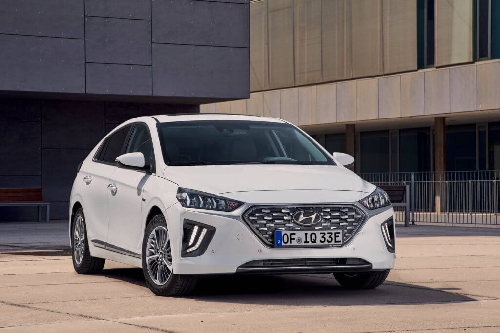 Hyundai IONIQ 2020, nuevo diseño y mayor capacidad térmica y eléctrica