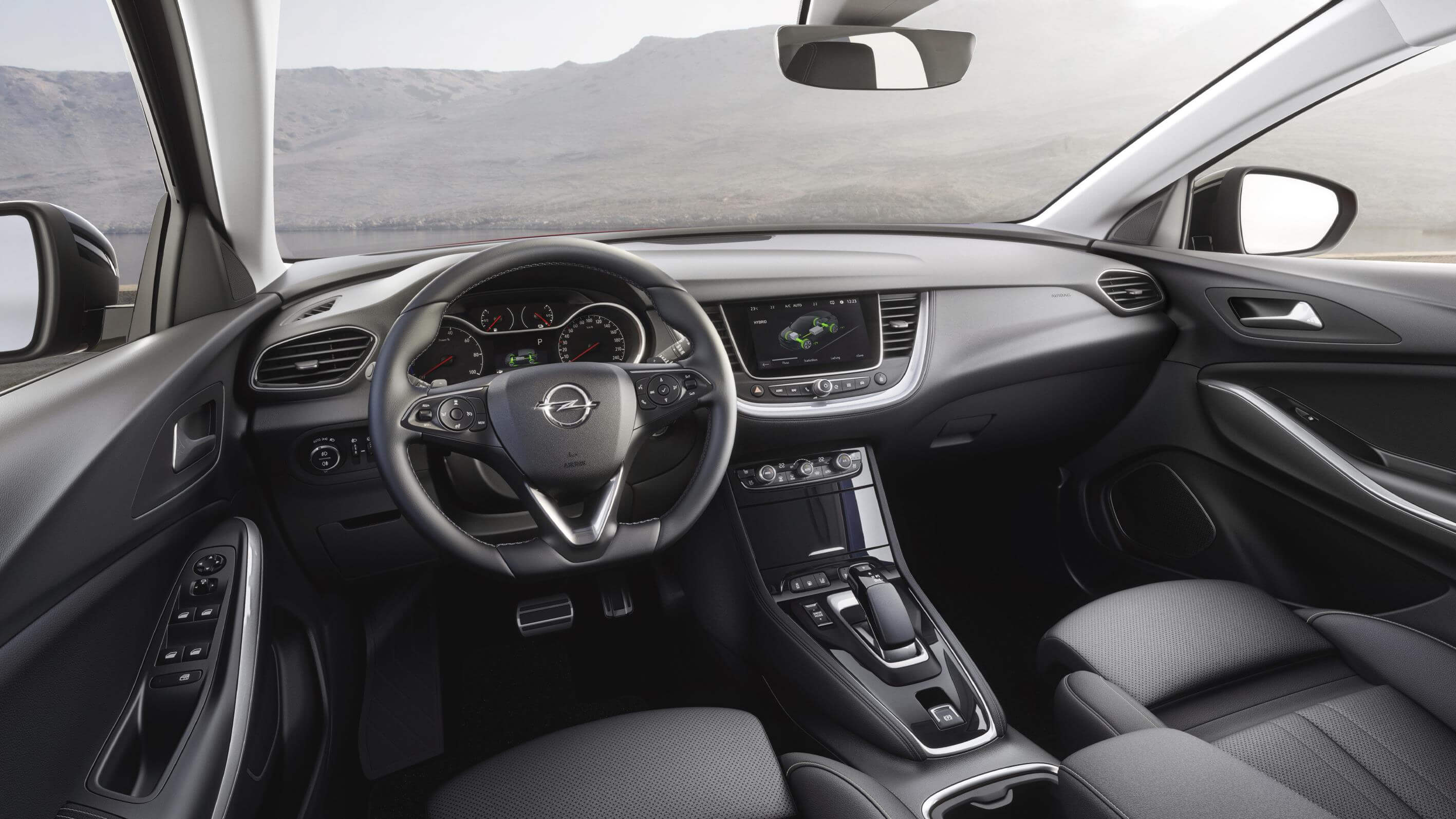 Opel Grandland X Hybrid4: interior