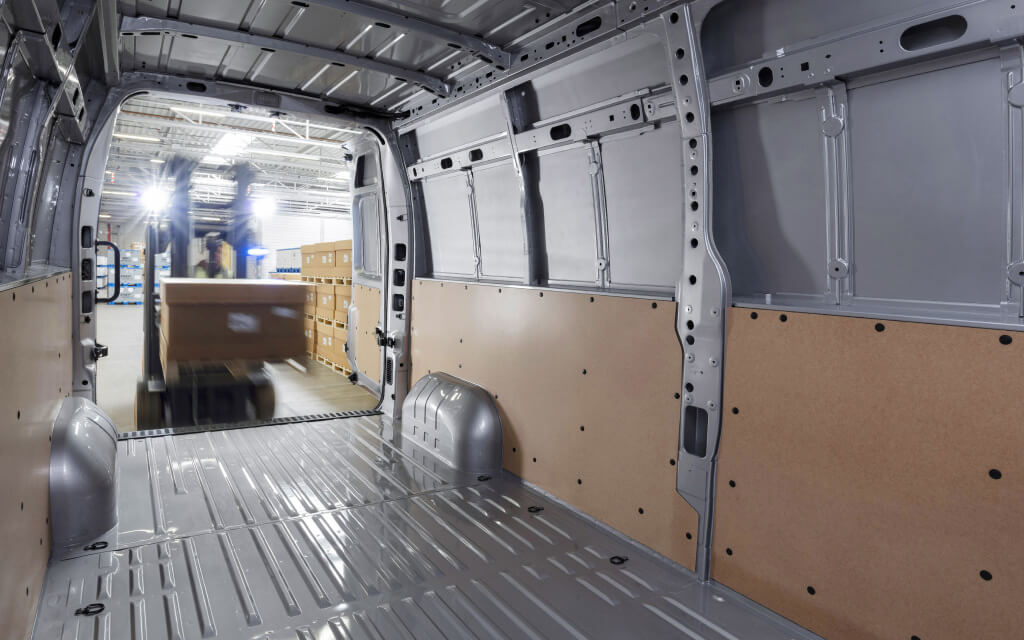 Opel Movano, caja.