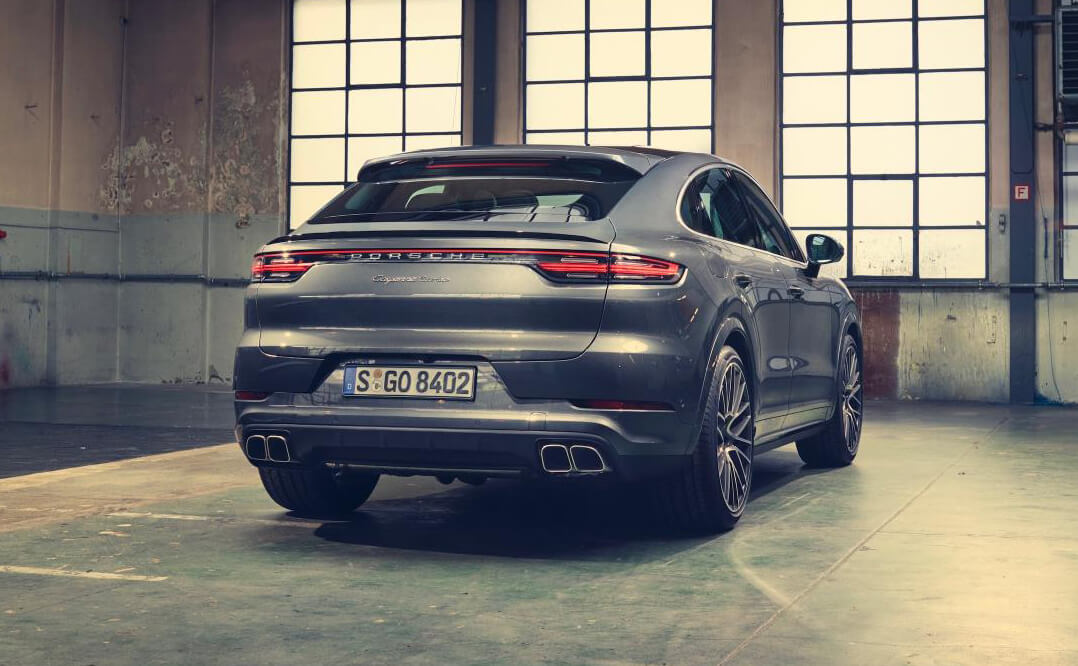 Porsche Cayenne S Coupé: trasera