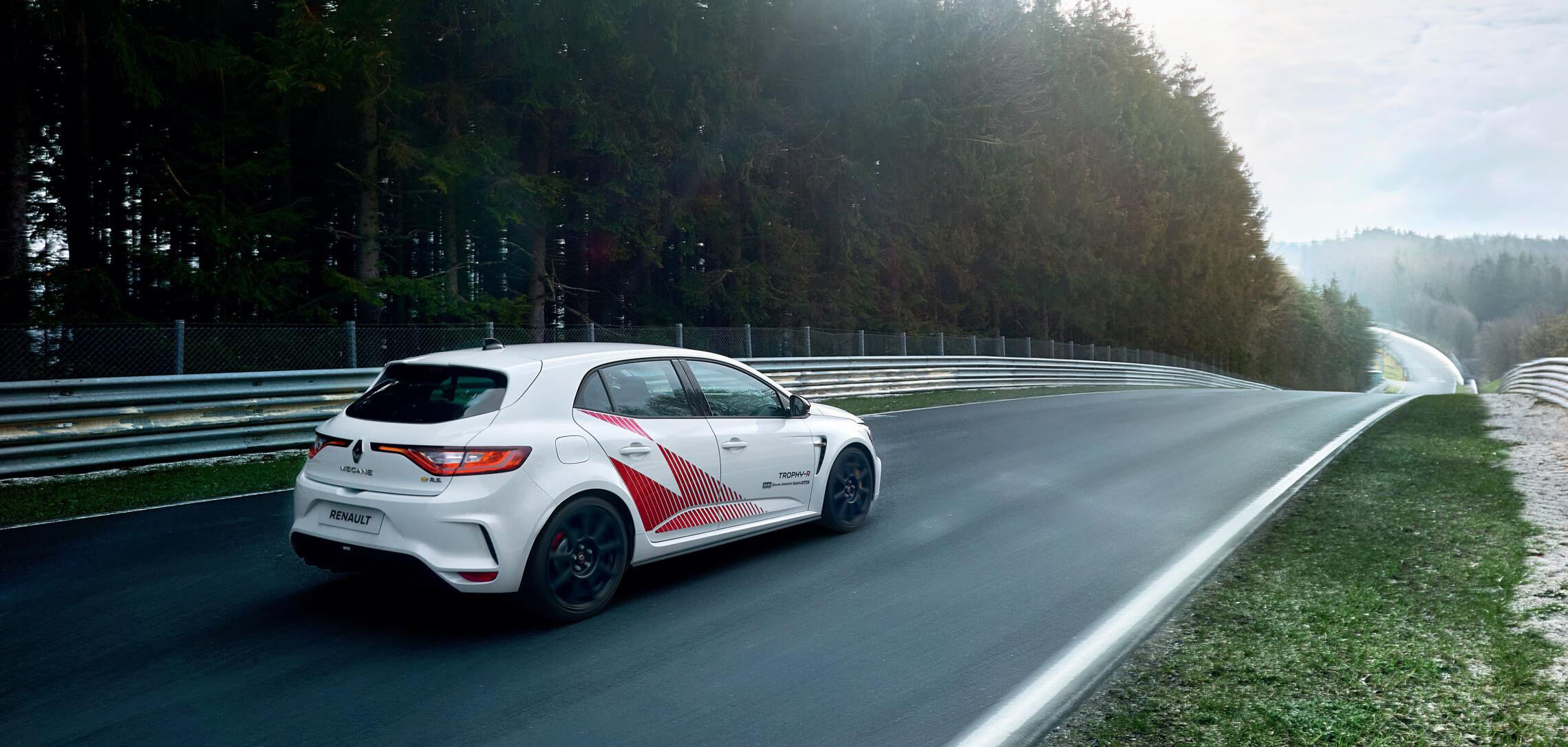 Renault Megane RS Trophy-R: trasera