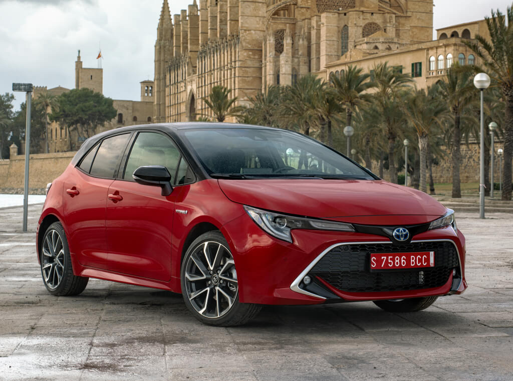 Prueba: Toyota Corolla 2.0 Hybrid, el compacto híbrido del momento