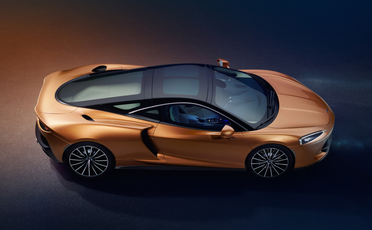 McLaren GT: lateral