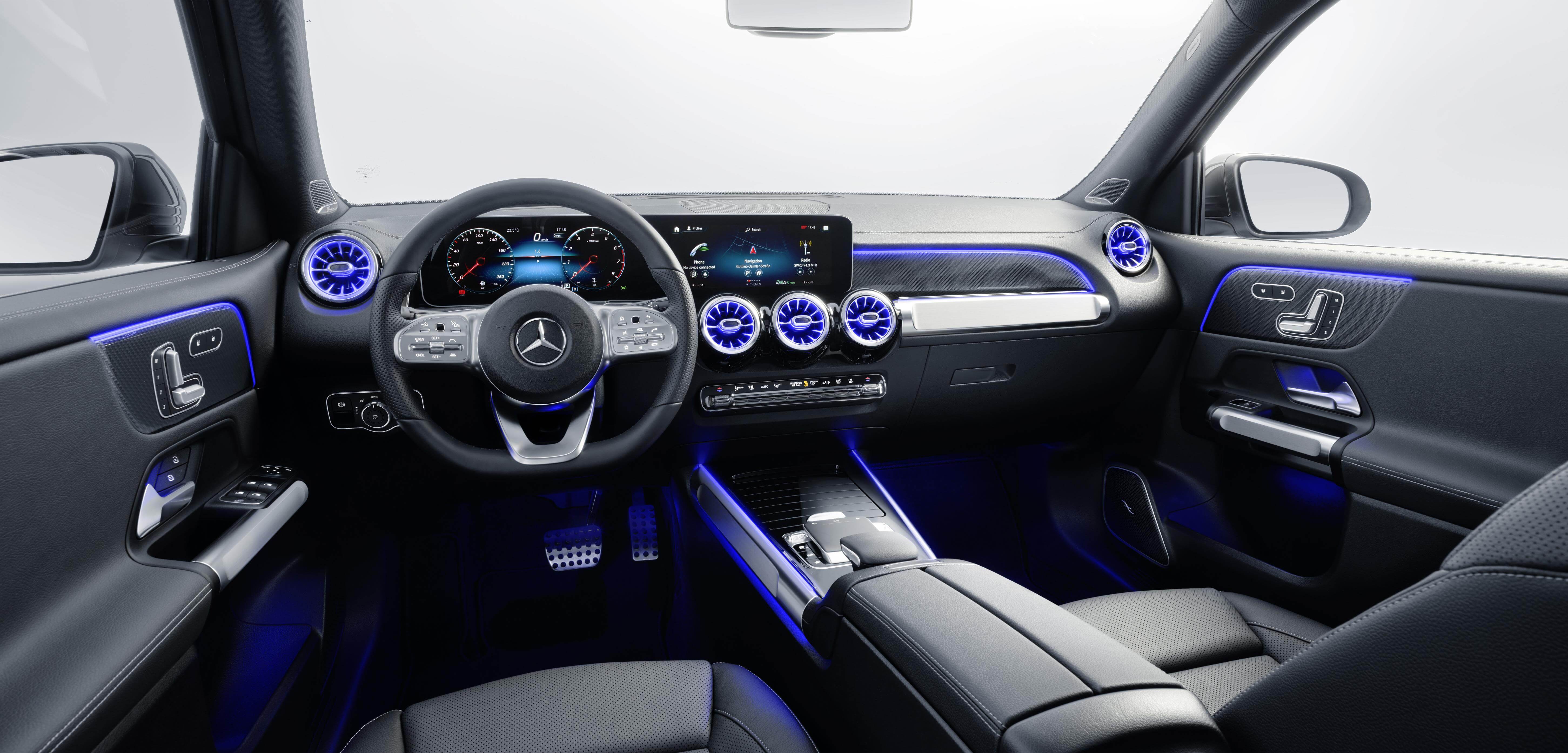 Mercedes GLB: interior