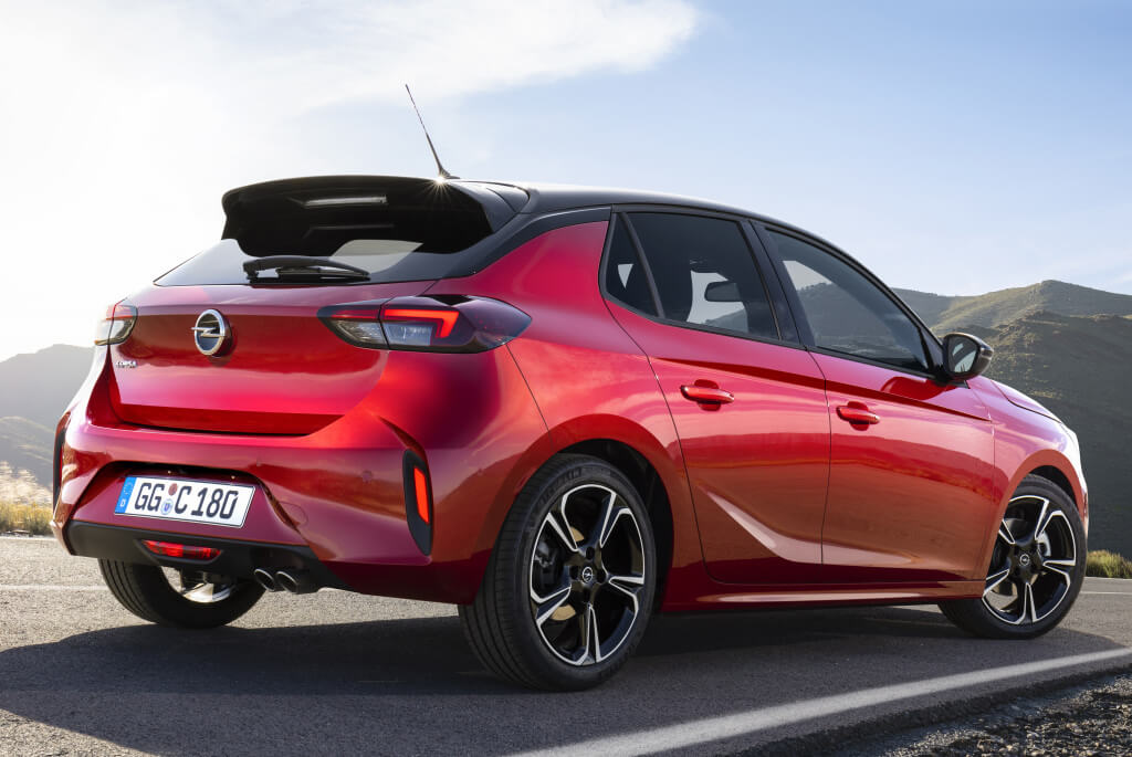 Opel Corsa GS Line 2019: zaga.