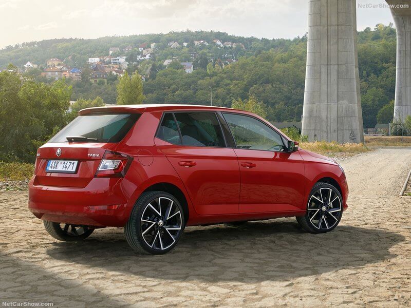 Skoda Fabia 2019, trasera.
