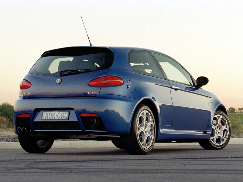 Alfa Romeo 147 GTA: zaga.