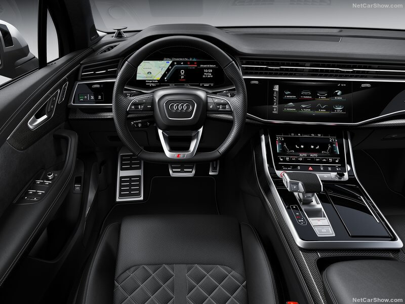 Audi SQ7 TDI, interior.