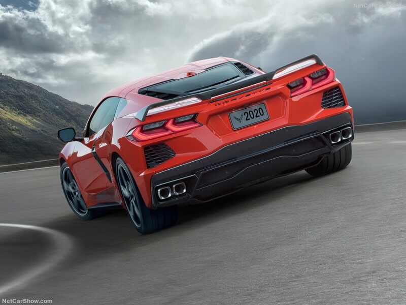 Trasera del Chevrolet Corvette C8.