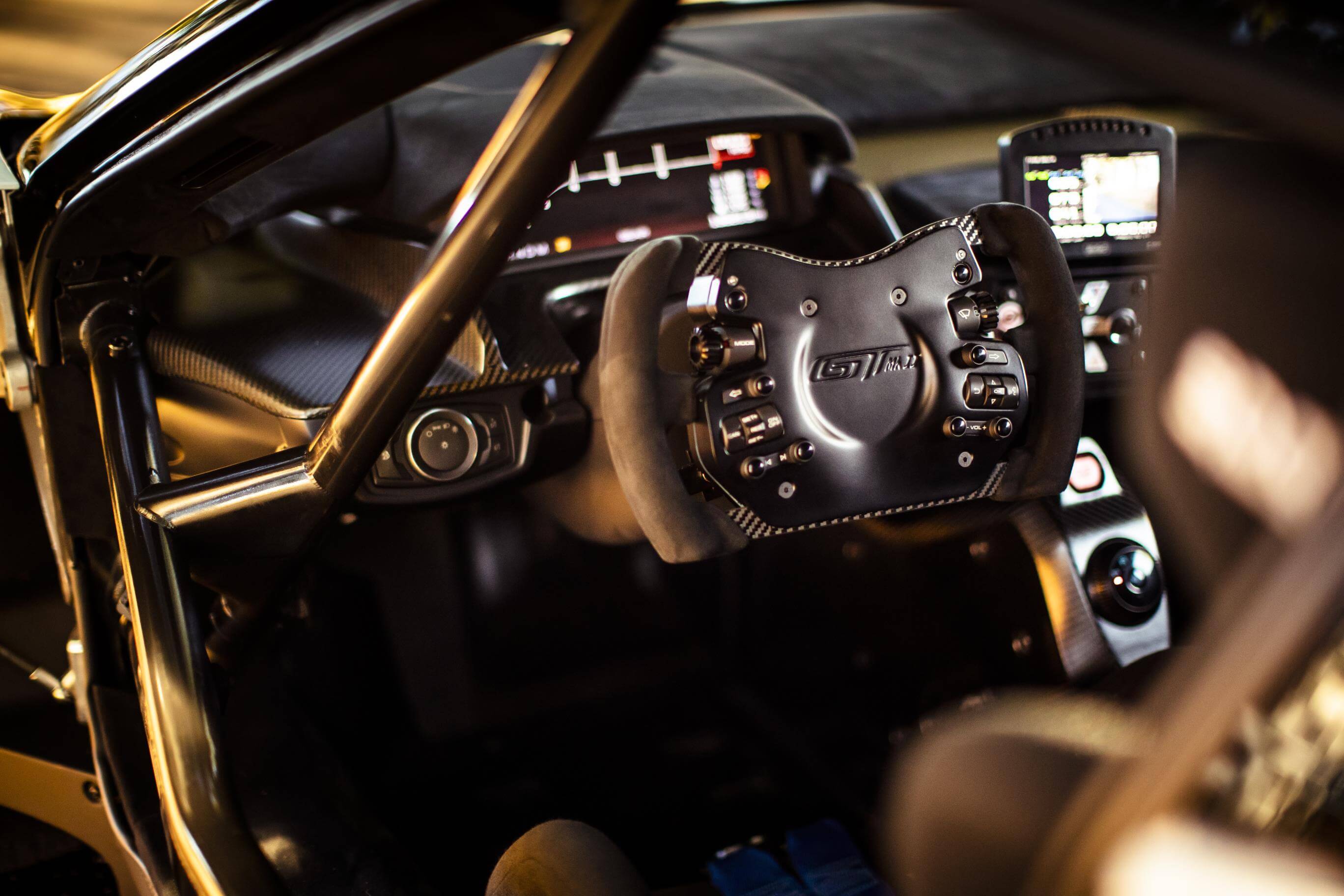 Fordd GT Mk II: interior