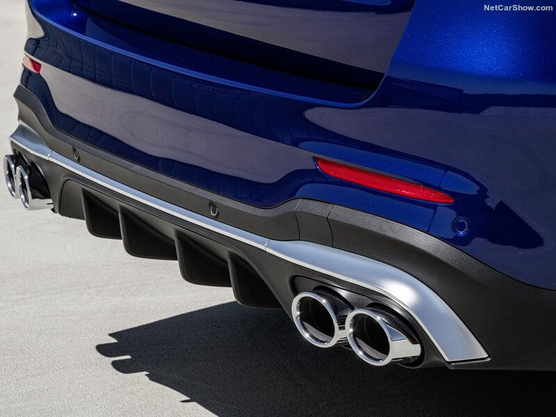 Mercedes GLC 43 AMG, difusor trasero.