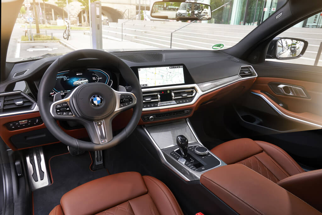 BMW 330e, interior.