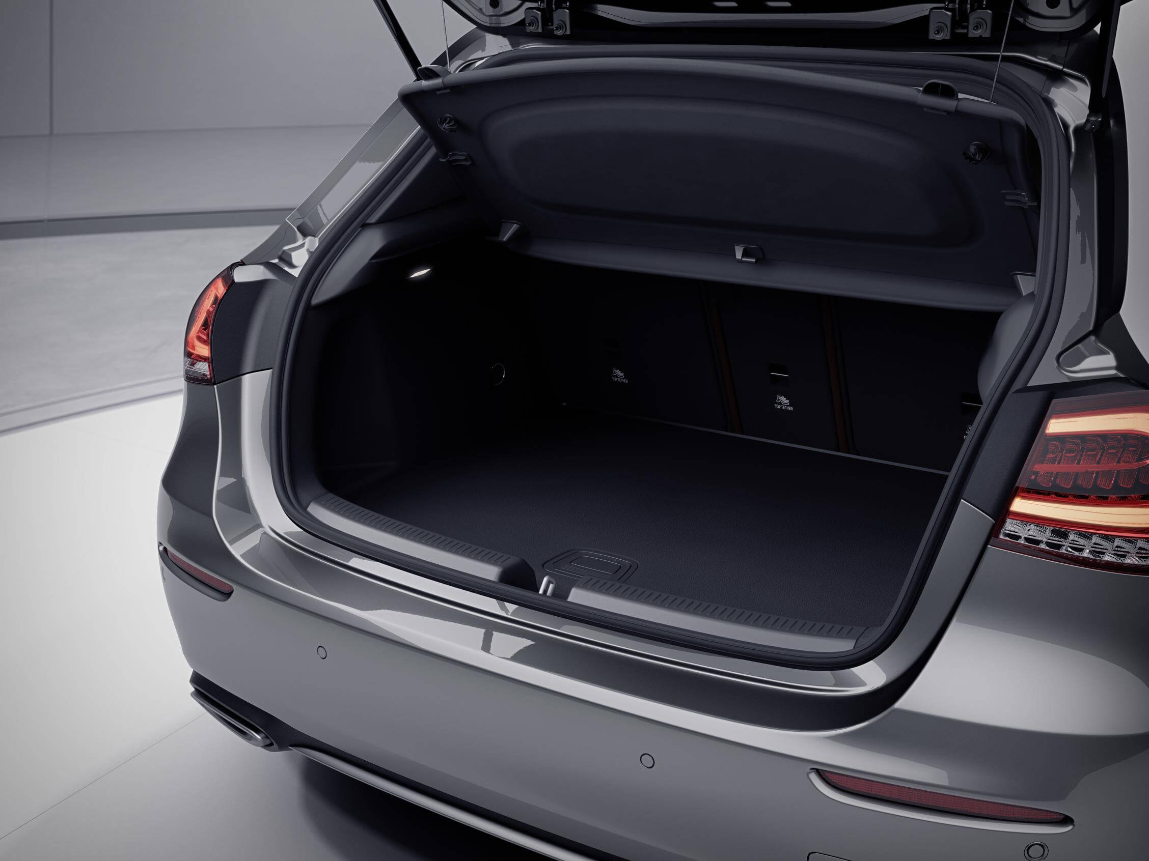 El maletero en los EQ Power de Mercedes apenas se ve afectado en su capacidad