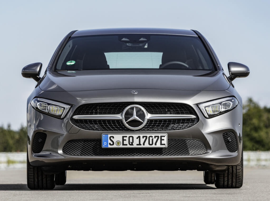 Diseño frontal del Mercedes Clase A 250 e.