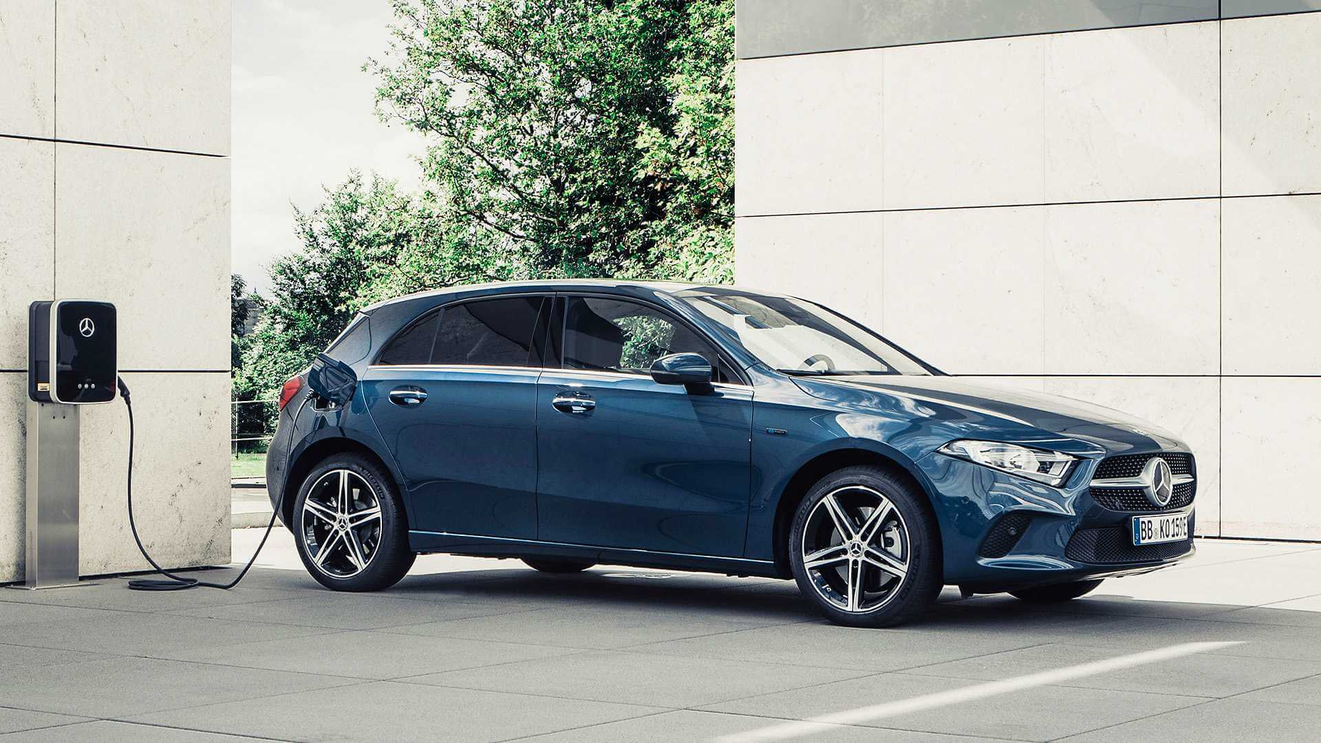 Mercedes Clase A y Clase B Plug-In Hybrid, el buen camino