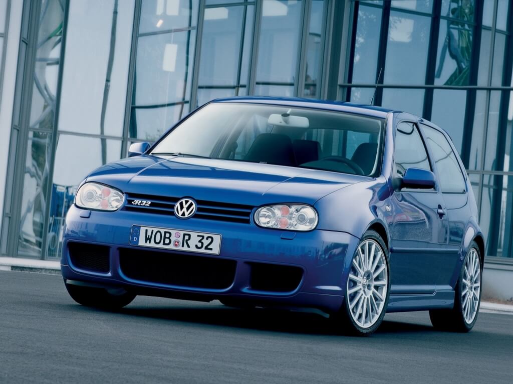 Volkswagen Golf (IV) R32: frontal.