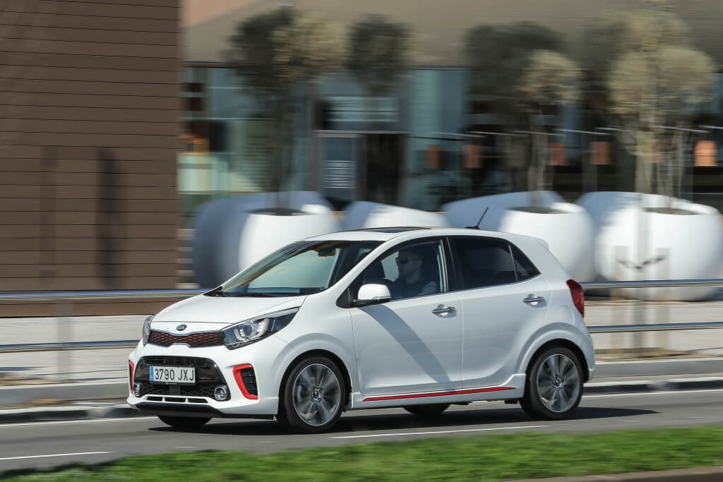 Kia Picanto GT Line: 3/4 delantero.