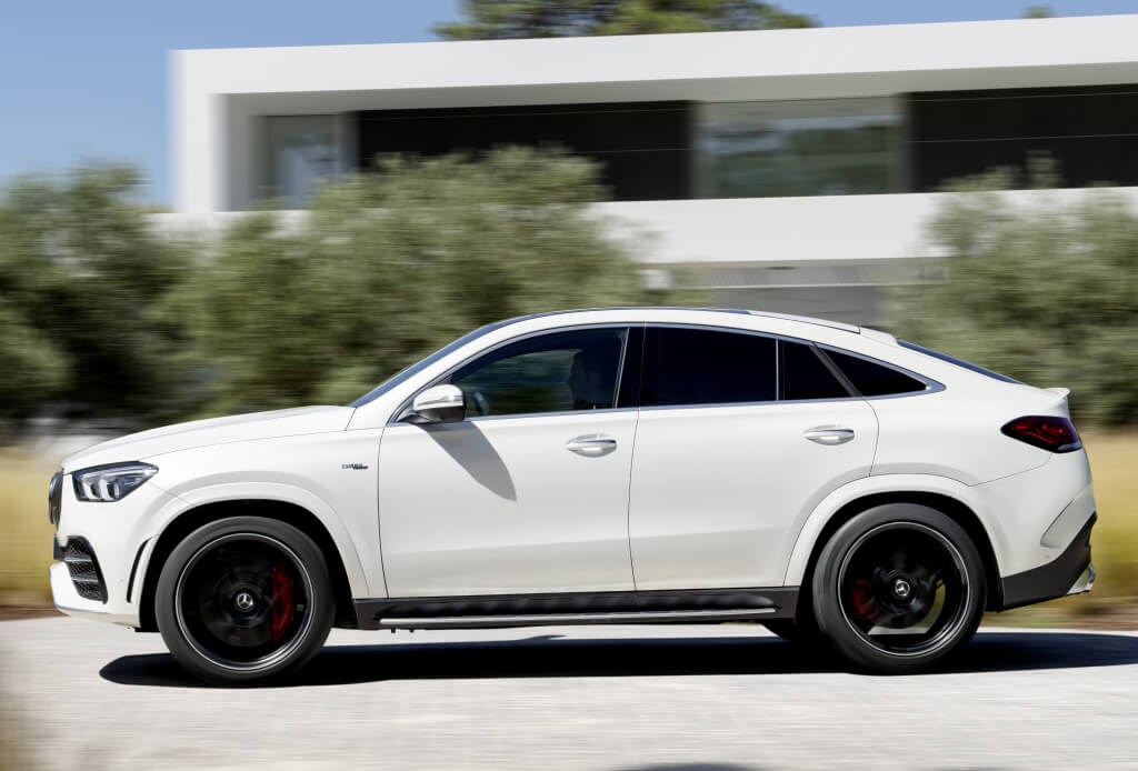 Lateral del Mercedes-AMG GLE 53 Coupé.