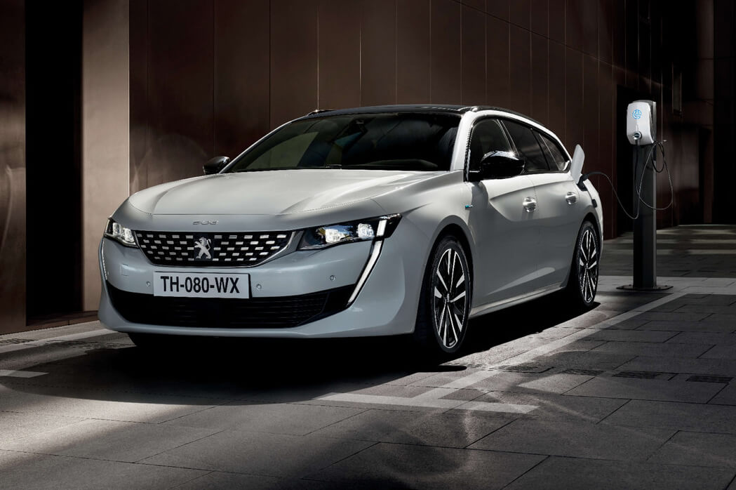 Peugeot 508 Hybrid, la berlina francesa enchufable