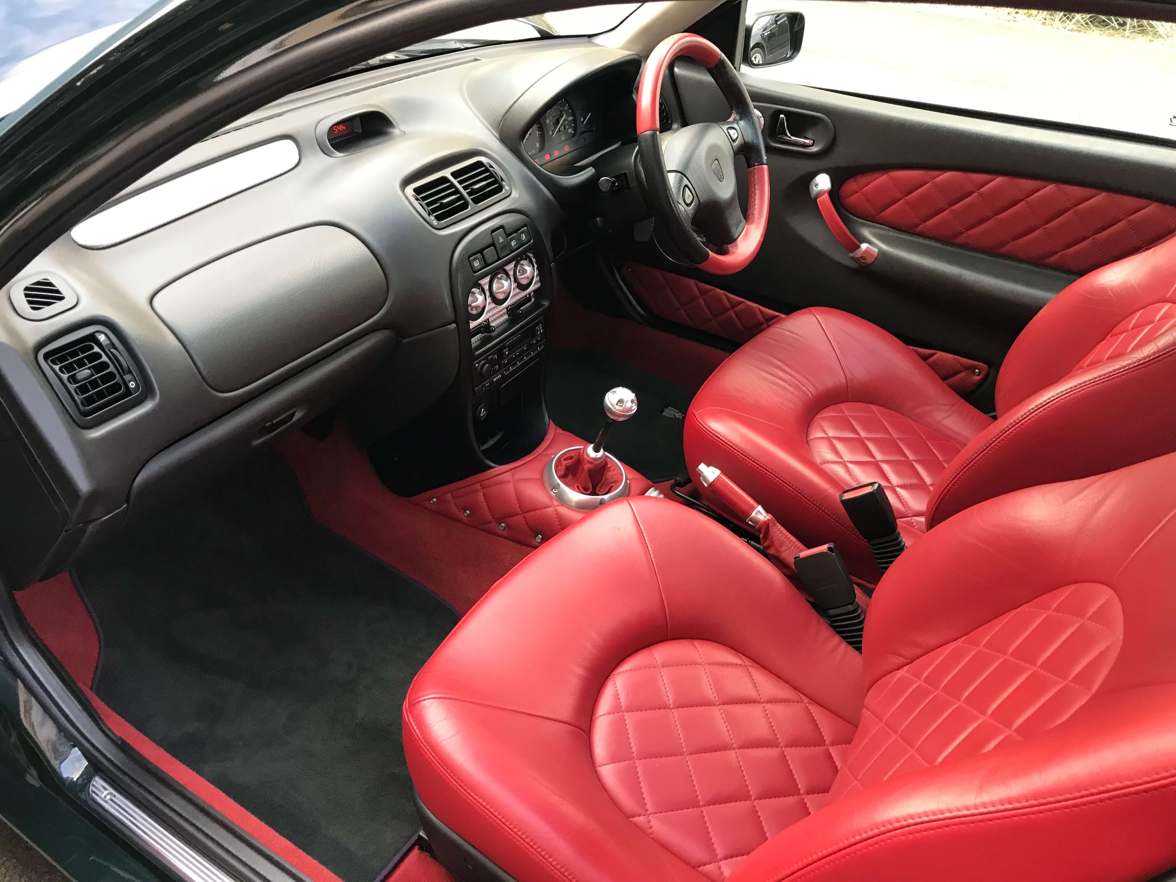 Rover 200 BRM: interior.