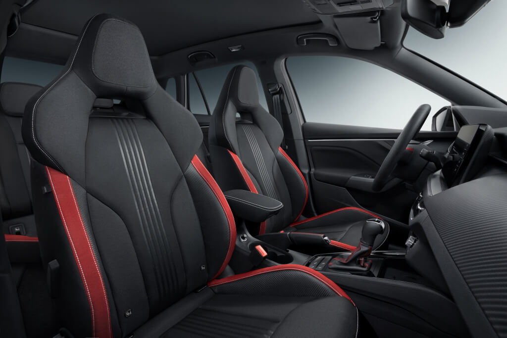 Skoda Kamiq Monte Carlo: interior.