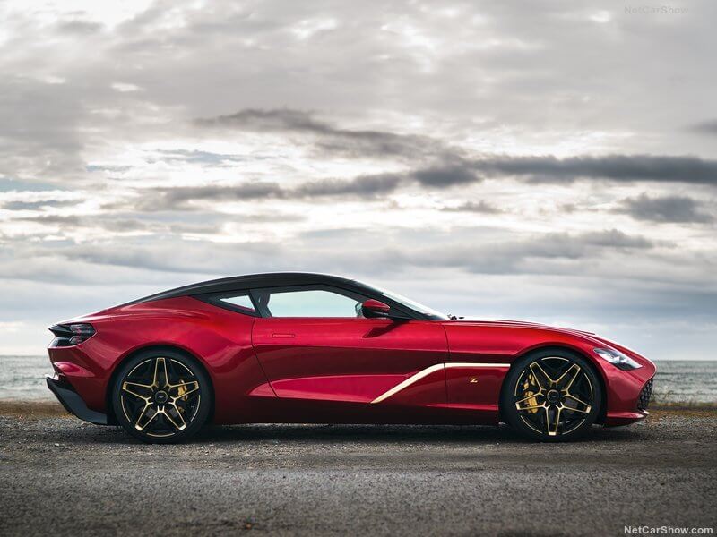 Aston Martin DBS GT Zagato, lateral.