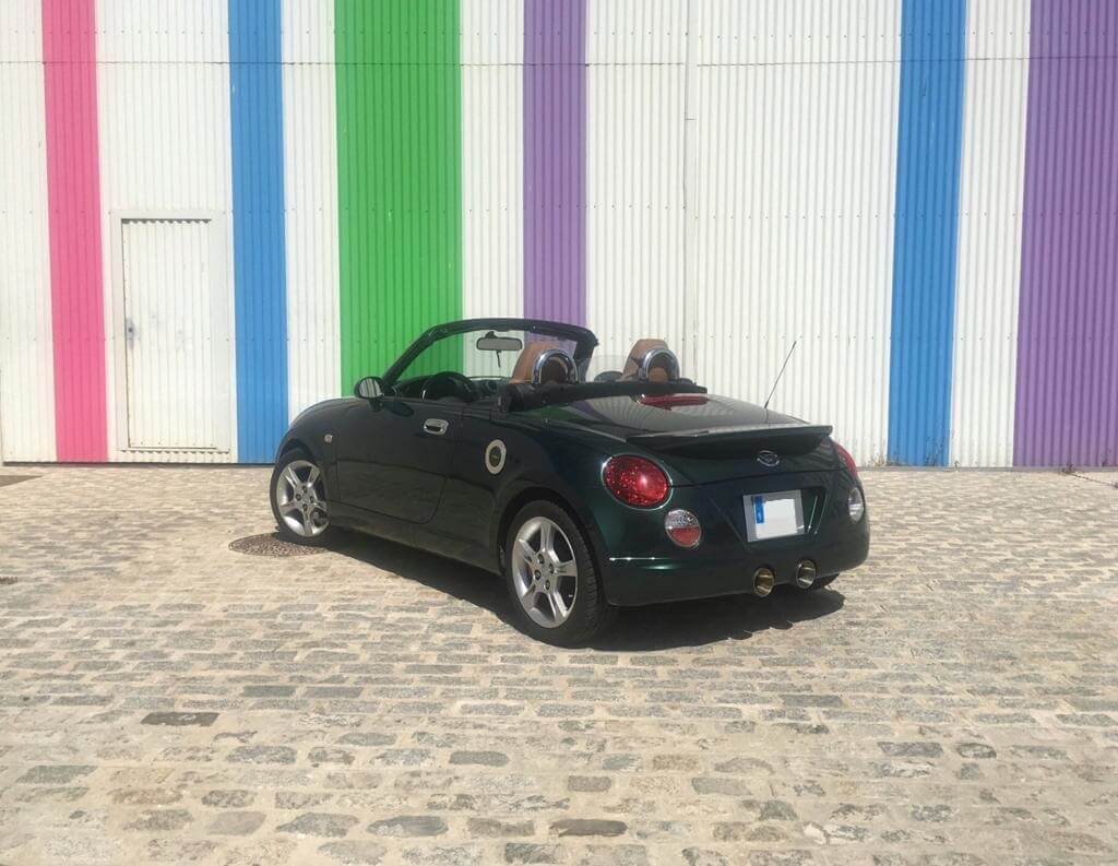 Daihatsu Copen: trasera.
