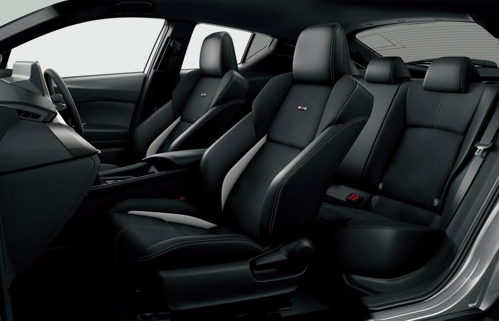 Toyota C-HR GR Sport, asientos.