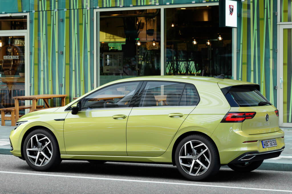 Trasera del Volkswagen Golf VIII.