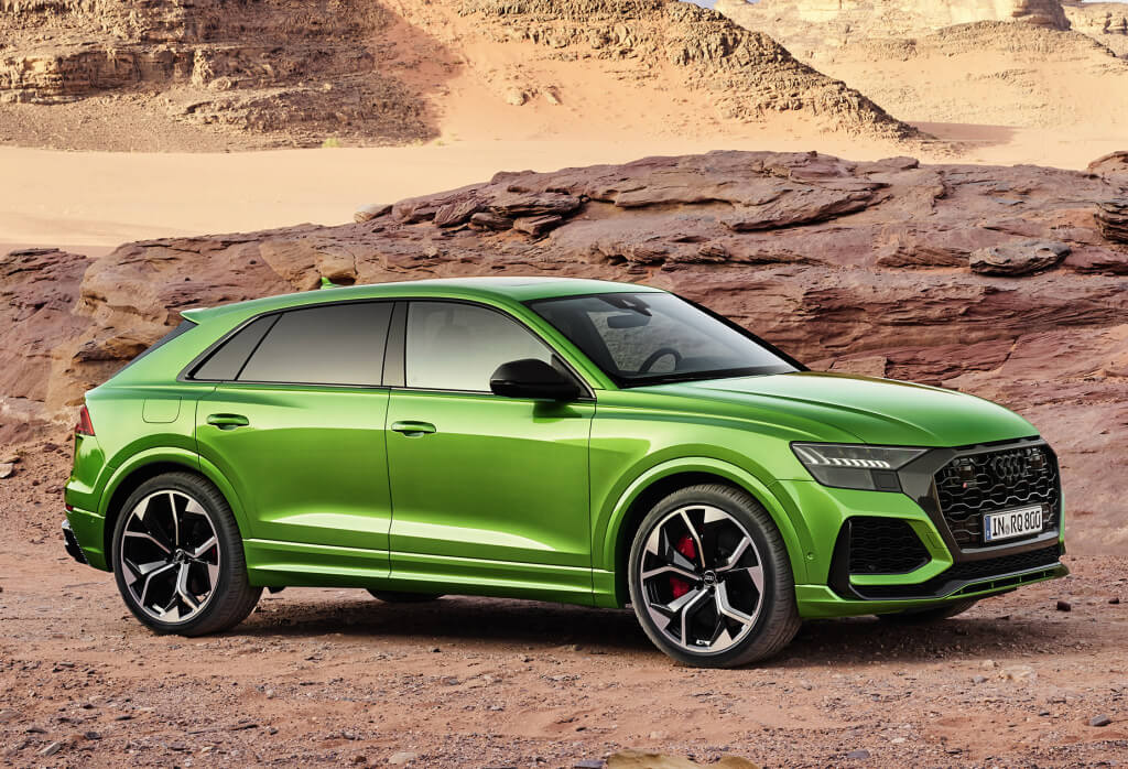 Lateral del Audi RSQ8.