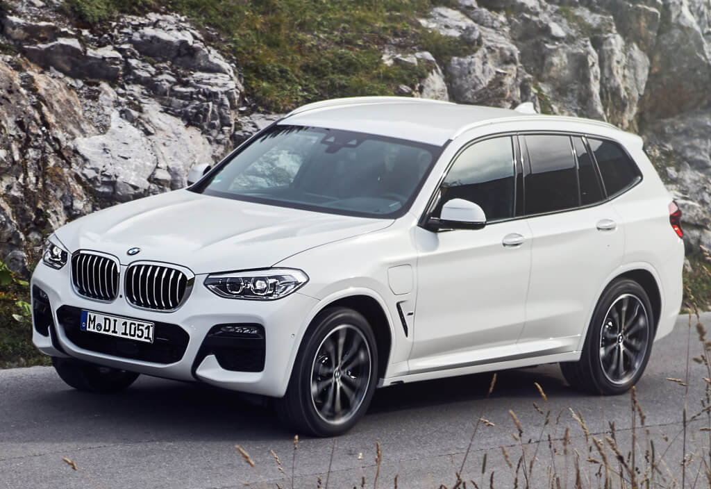 BMW X3 xDrive30e, parte delantera.