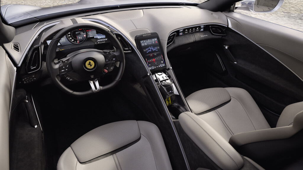 Ferrari Roma: interior.