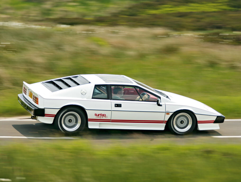 Lotus Esprit Turbo.