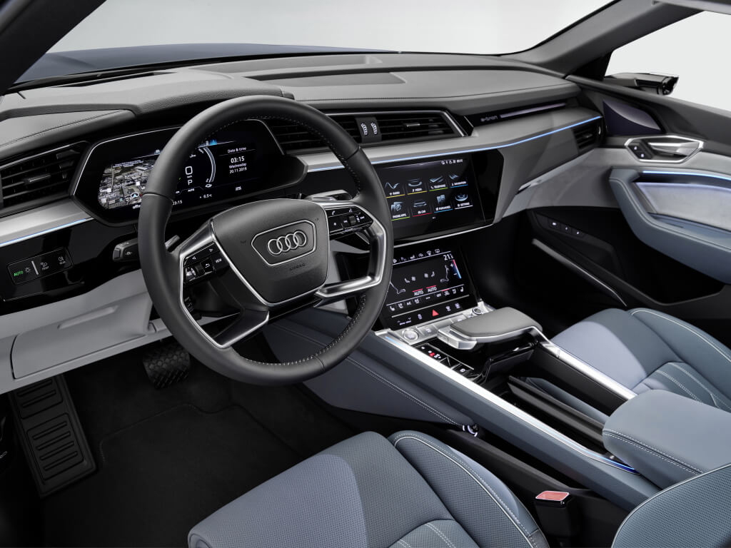 Audi e-tron Sportback: interior.