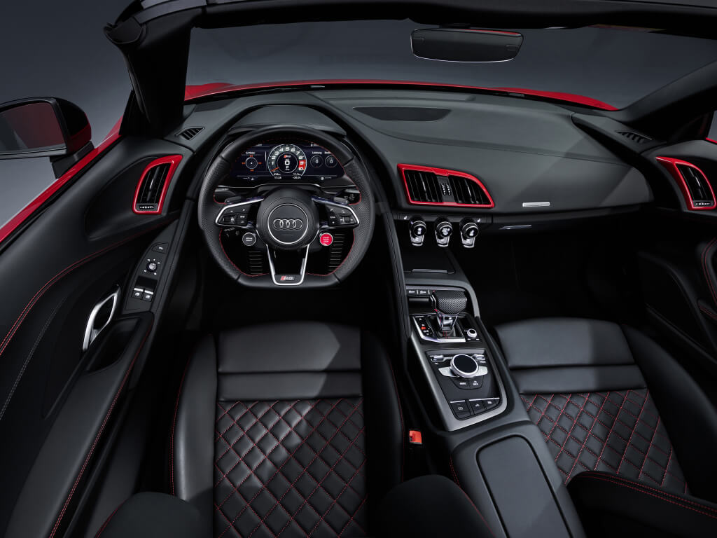 Audi R8 RWD, interior.