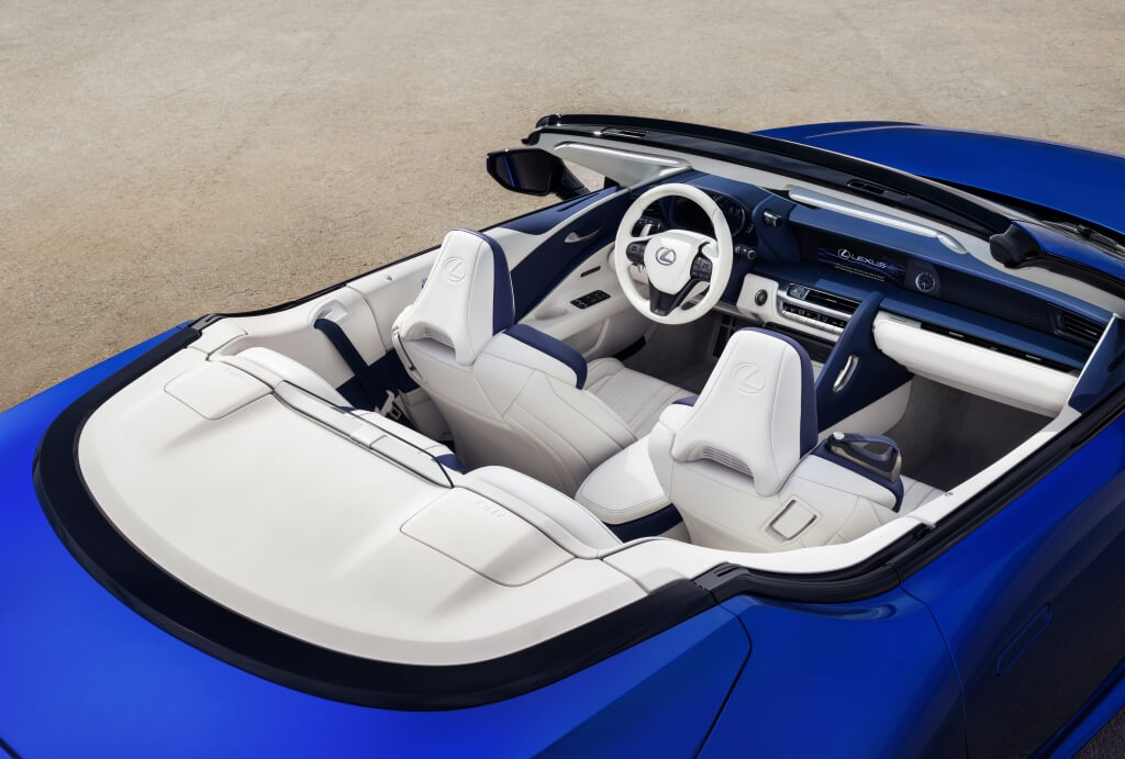 Lexus LC500 Convertible: interior.