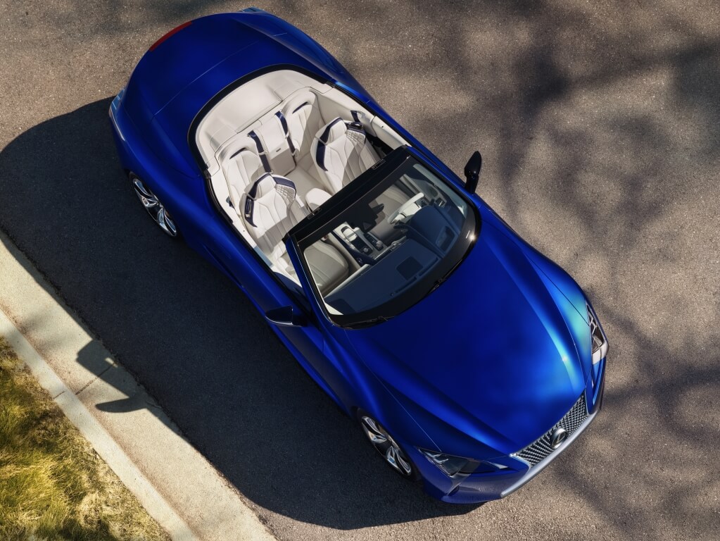 Lexus LC500 Convertible: vista superior.