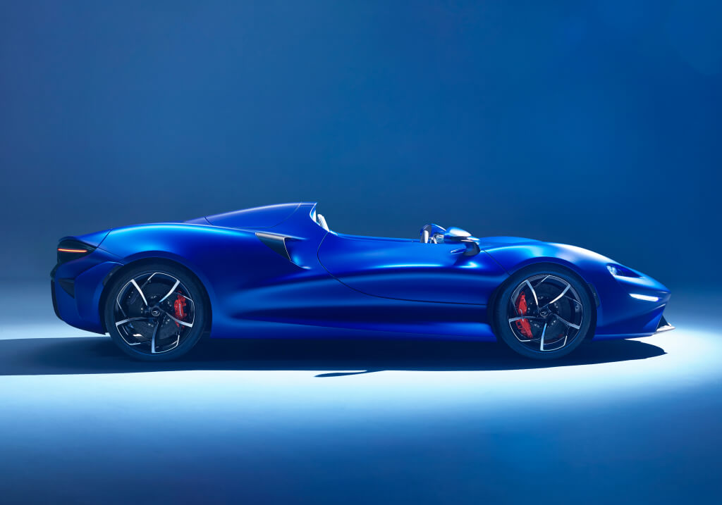 McLaren Elva: lateral.